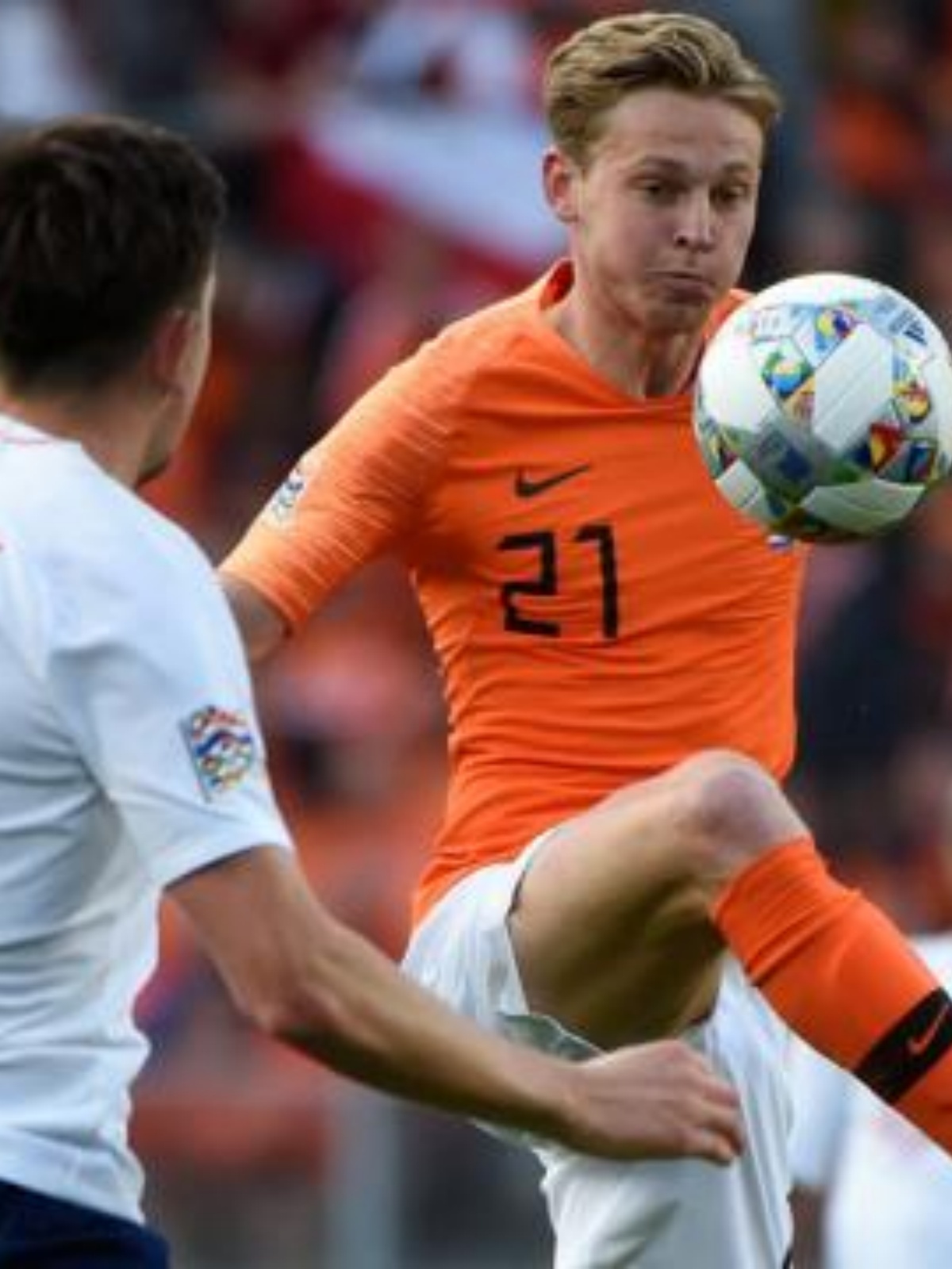 赛前体能课后，阿贾克斯战术微调备战欧冠，震撼外界，轮换策略成焦点的简单介绍