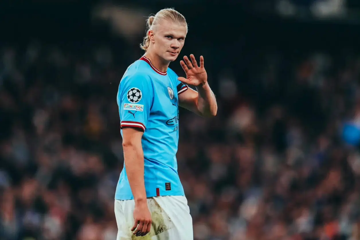 社区盾赛程吃紧，阿斯顿维拉冲刺阶段调整名单，态度坚定，训练强度明显提升(阿斯顿维拉战绩)